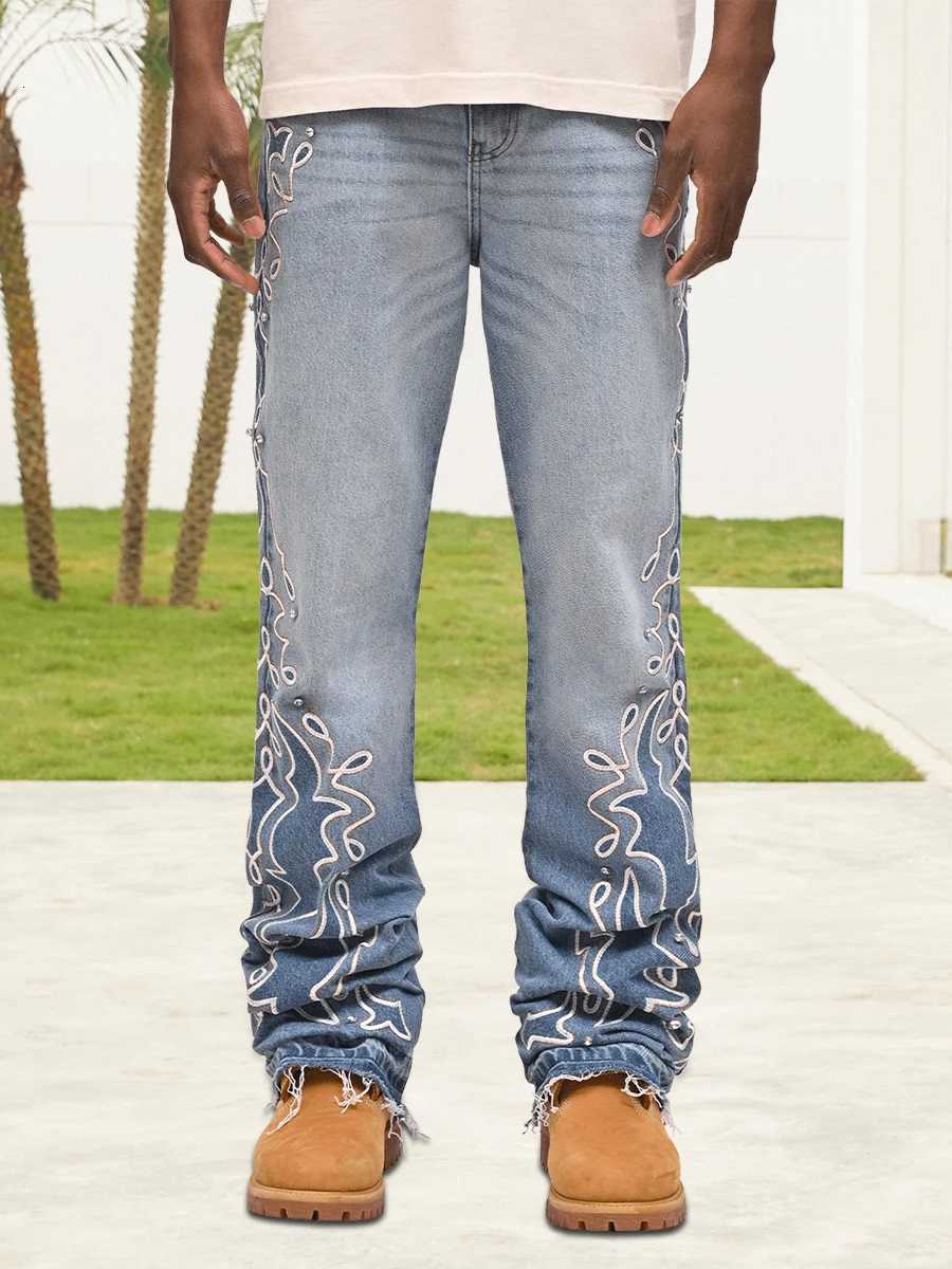 Men s Fit Stretch Denim Jeans with Classic FivePocket Styling and Distressed Details for Everyday Wear W250905