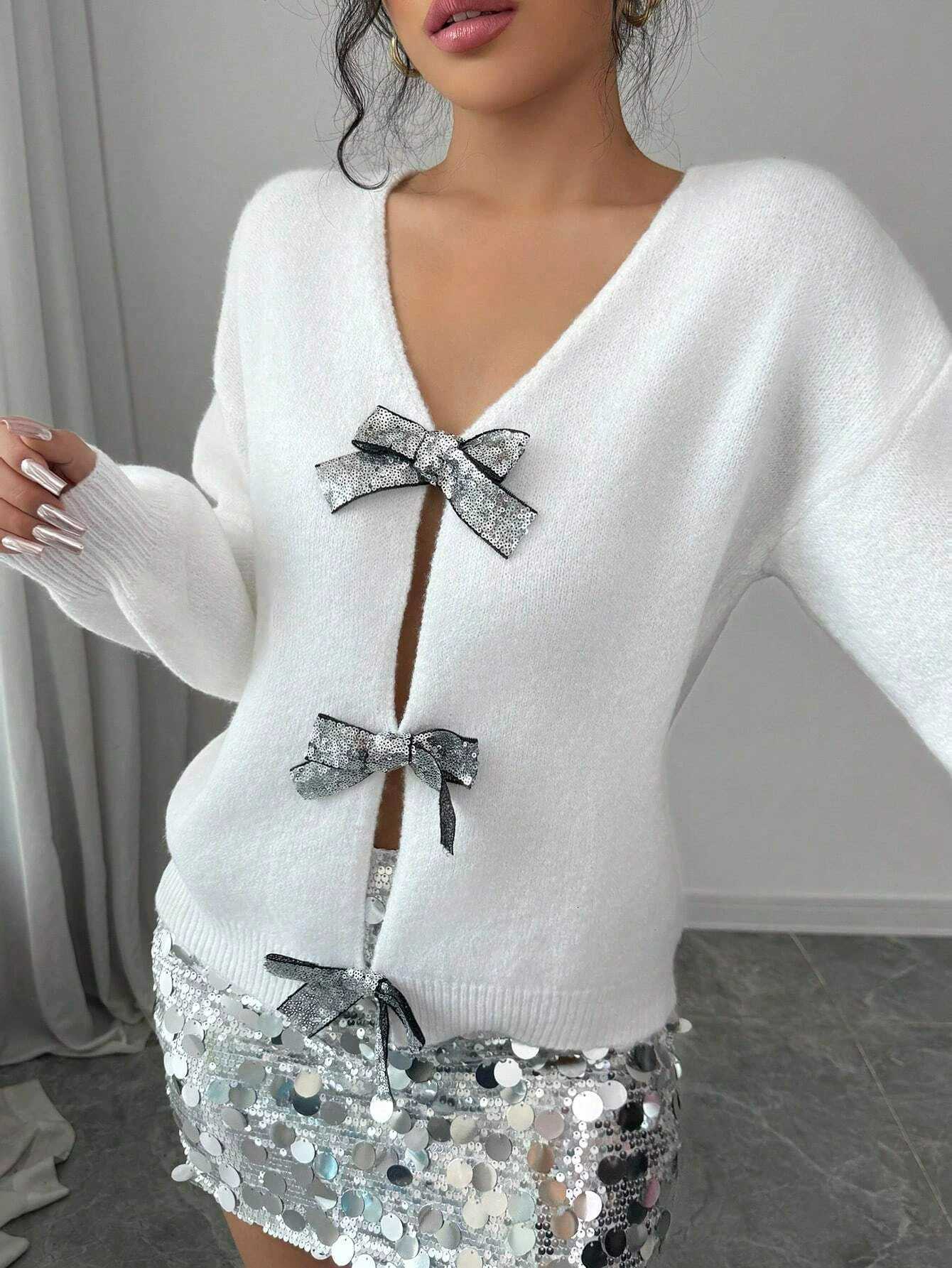 Autumn and Winter New Fashion Woman Sweater Sequined Bow Trim Loose Long Sleeve Niche Knit Cardigan Z250905