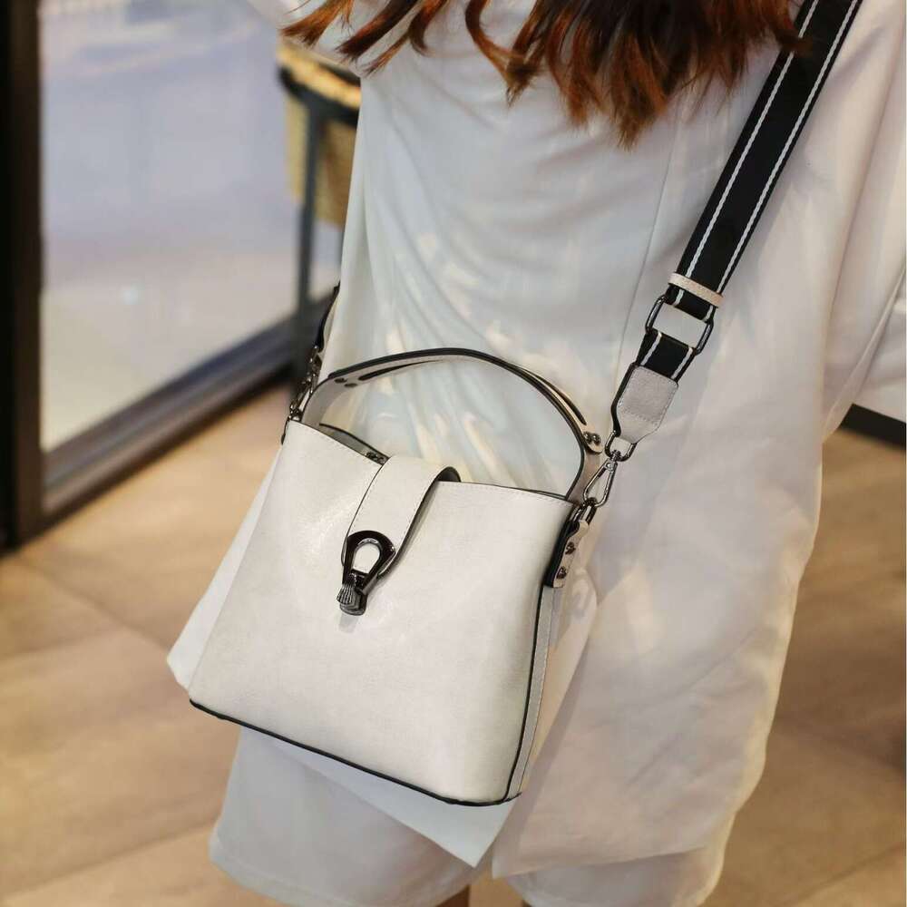 Summer Bags for Women 2024 Bucket Genuine Leather Shoulder Crossbody Bag Women's Versatile Handbag