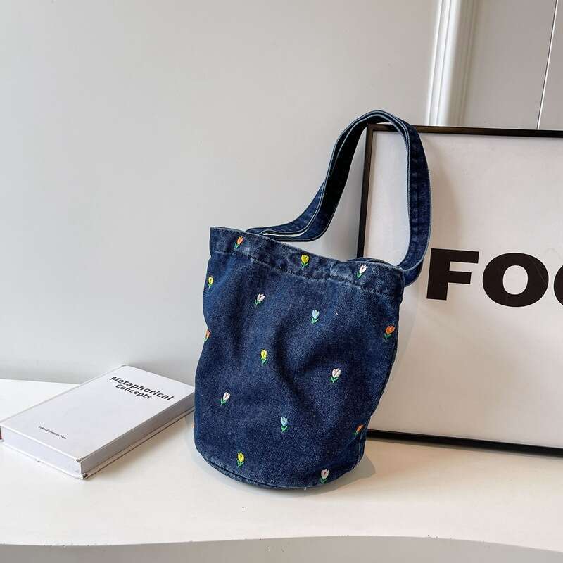Summer Canvas Embroidered Handbag Denim Niche Design Fashion Large Capacity Shoulder Commuter Bag