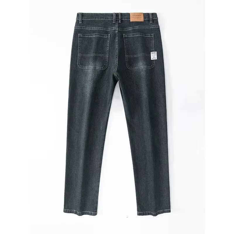 Autumn Winter Brand New High Waist Jeans Classic Business Casual Office Mens Fashion Stretch Slim Denim Jeans Navy Blue W250905