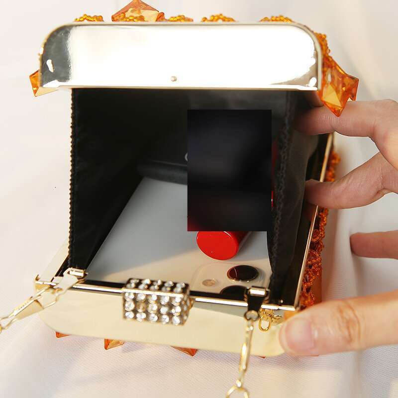 Women's Evening Bags Vintage Handmade Beaded Dinner Vertical Small Square Bag Banquet Dress Handbag For Women