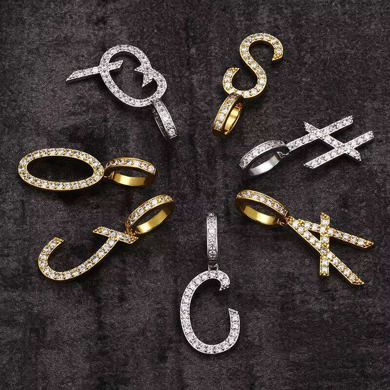 Distinctive Gold-Plated Moissanite Pendant for Men - Sterling Sier Chain Iced Out Design Unique Hip Hop Jewelry