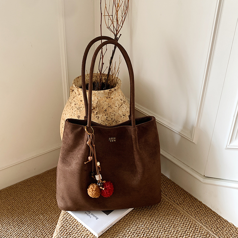 Women's bag 2025 high-end single shoulder diagonal cross bag with large capacity hand-held women's wedding bag suitable for beaches, travel,