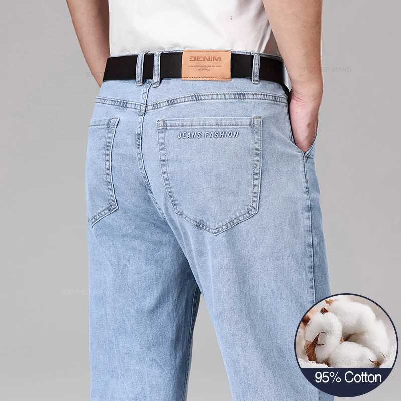 2025 Thin for Summer Mens Luxury Classic Style Men Jeans 95 Cotton Loose Straight Business Stretch Denim Male Trousers W250905