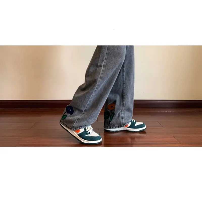 New Flower Printed Jeans2025 Vintage Straight Trousers Streetwear American Casual Denim Wideleg Pants Jeans Masculina W250905