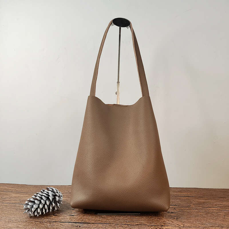 Women's Genuine Leather Underarm Large Capacity Single Shoulder Tote Bag, Top Layer Cowhide Commuter High-End Bucket Bag
