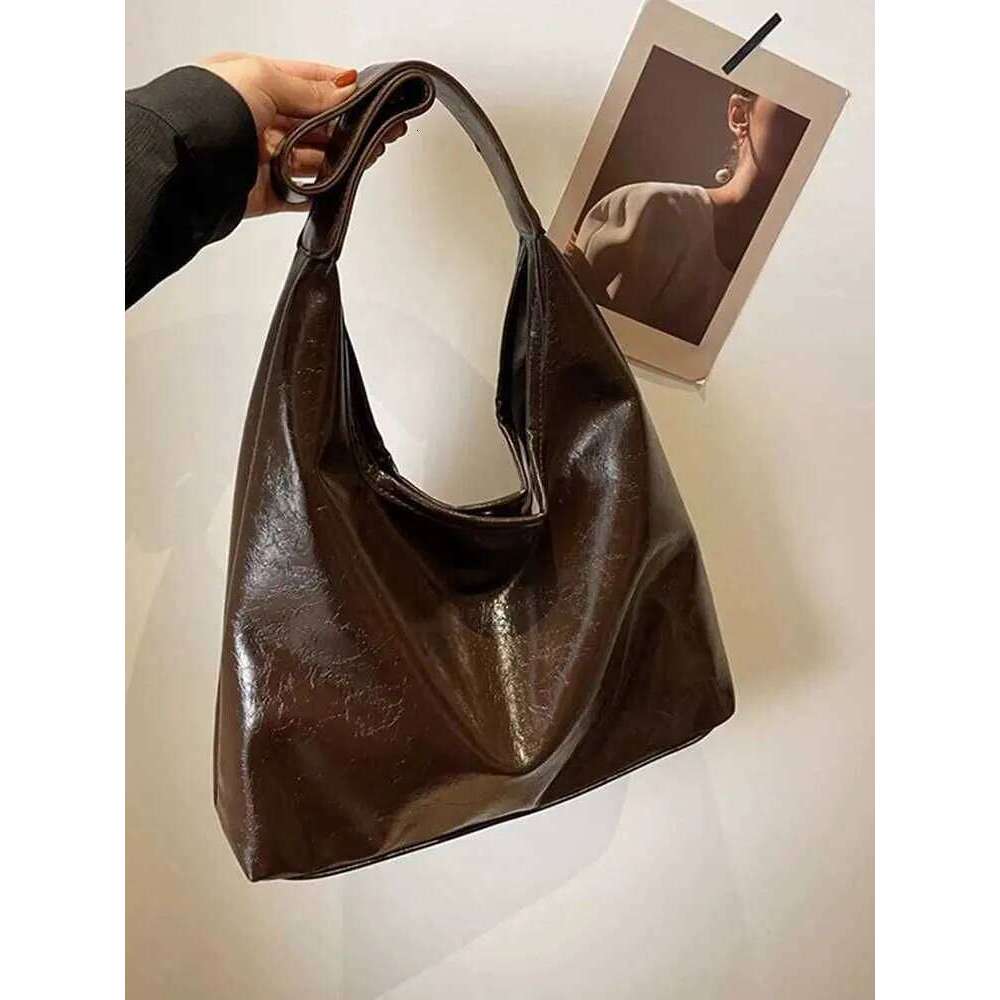 Large Capacity Red Envelope 2024 New Textured Single Shoulder Fi Versatile Casual Womens Handbag Y241025