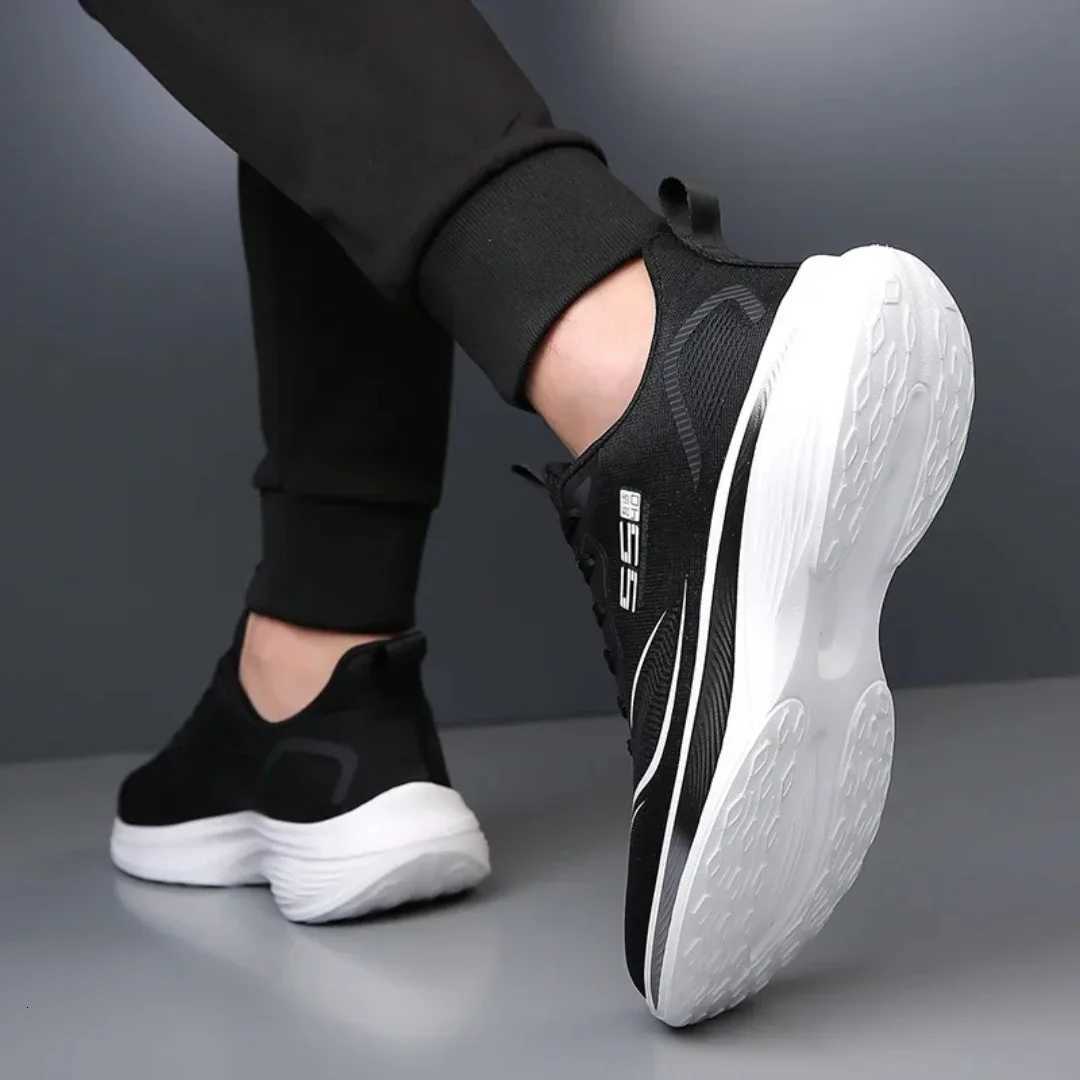 Carbon plate marathon shoes mens casual sports shoes summer versatile lightweight sports running shoes mens shoes Z250905