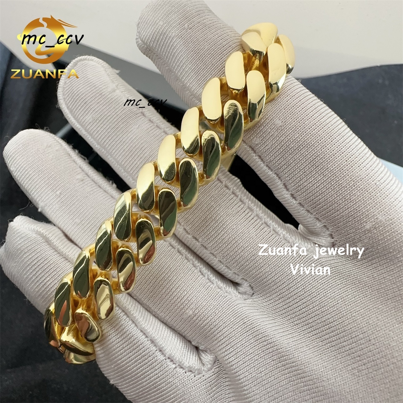 Moissanite Cuban 12mm 925 Sterling Silver Iced Out VVS Moissanite Clasp Hio Hop Jewelry Plain Cuban Bracelet