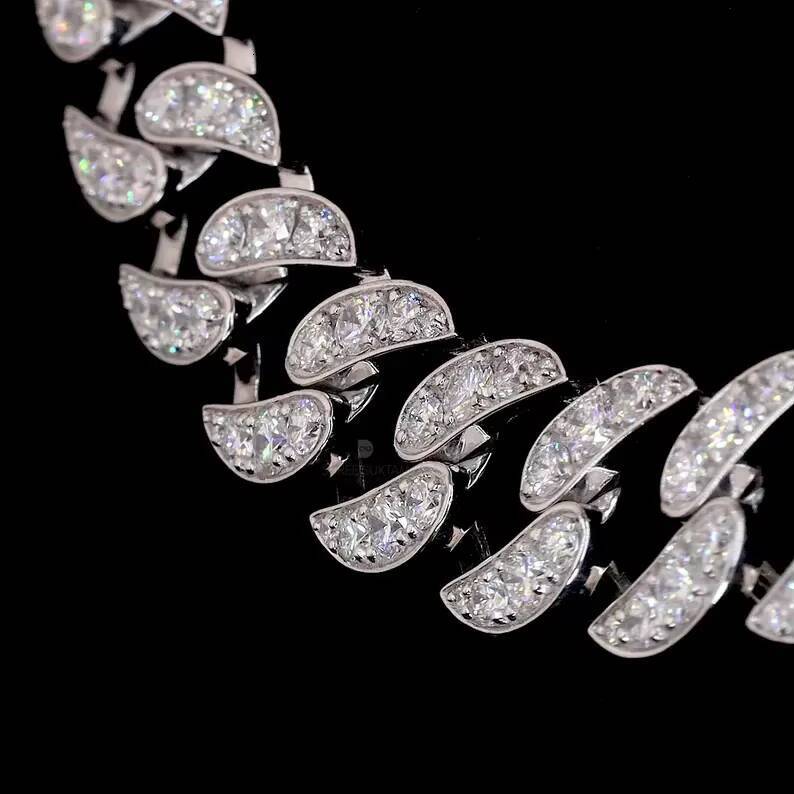 VOAINO Crystal Pave Cuban Chain 9K 14K 18K Gold Tone Hiphop Necklace for Men and Women Party Luxury Gift