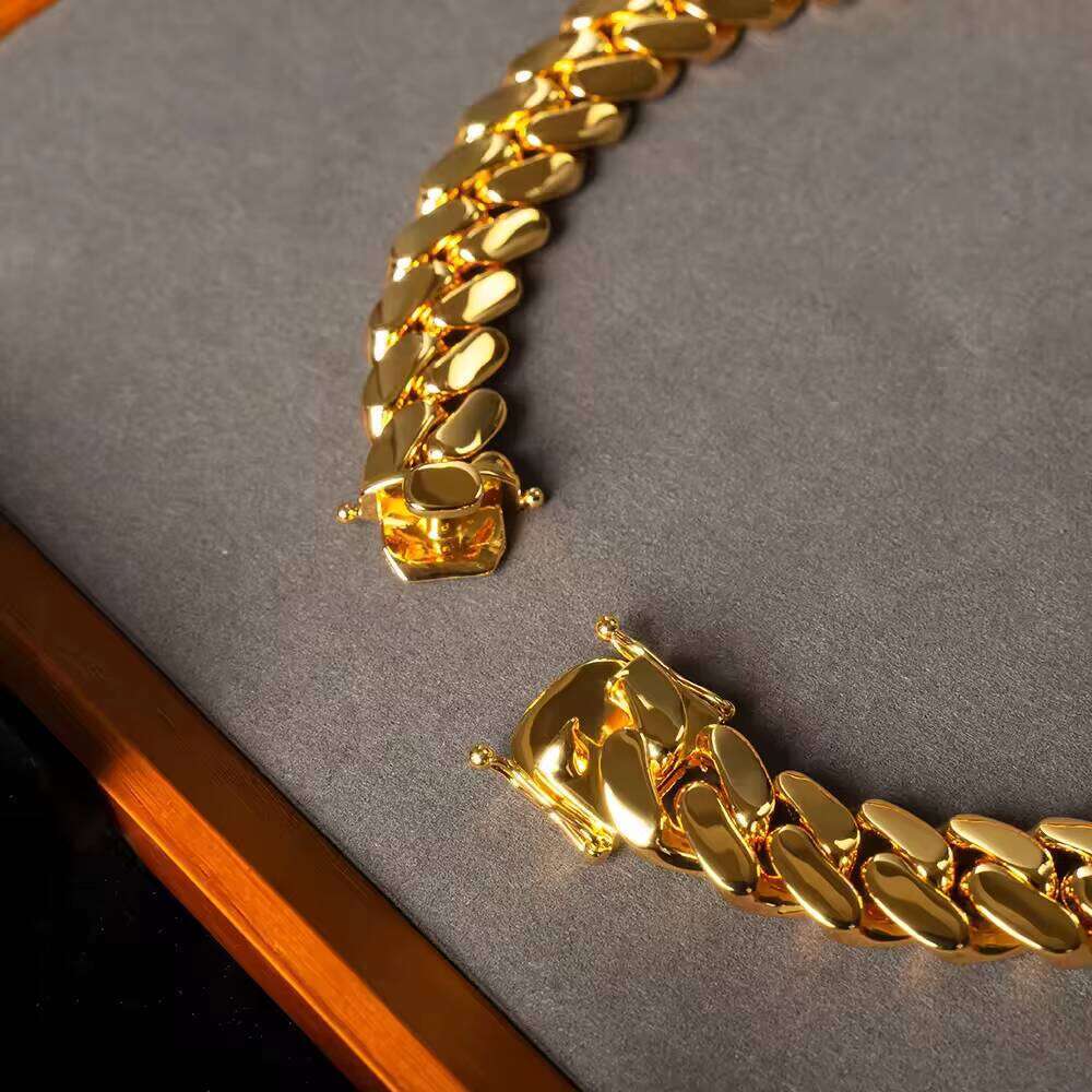 Wholesale 32MM Cuban Link Bracelet and Heavy Gold Custom Stainless Steel Hip Hop Necklace for Men Moissanite Necklaces