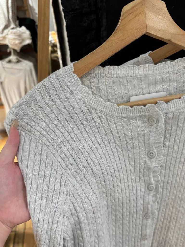 Pockets Twist Flower Knitted Sweater Cardigan ONeck Single Breasted Long Sleeve Slim Sweaters Vintage Streetwear Gray Crop Tops Z250905