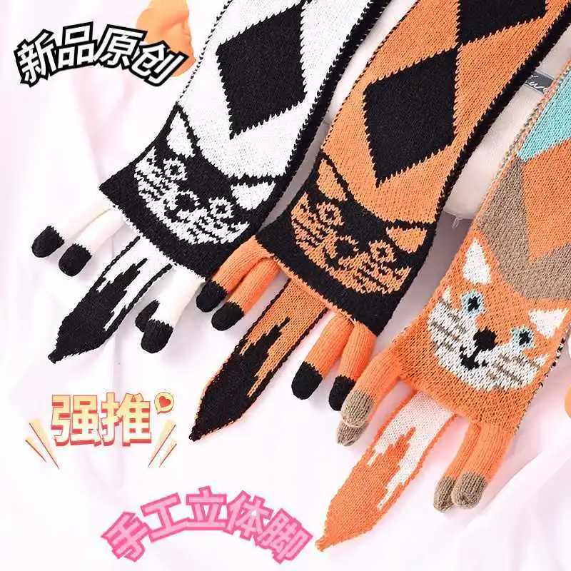 Autumn Winter Cartoon Cat Knitted Scarf for Women 3D Foot Persian Cat Scarf Girls Warm Shls Handmade Animal Knitting ScarfXJ250905