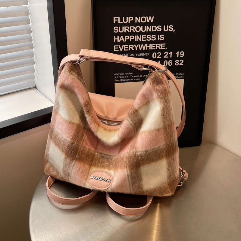 Versatile Shoulder 2024 New Plaid Large Women's Fashion Design Backpack Woolen Casual Tote Bag