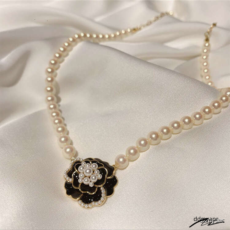 Nocturne Niche French Court Elegant Design Camellia ddmydec Pearl Necklace Choker ddmydec