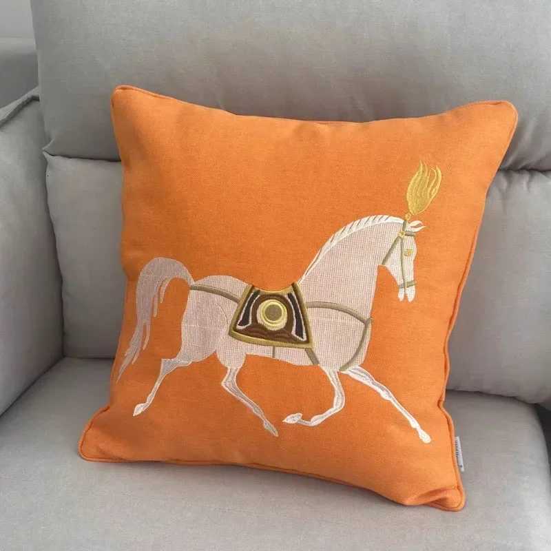 Luxury Luxury Light Horse Embroidery Cover Modern Minimsm Cushion Covers Sofa Living Room Home Decor Square Cases Y250906