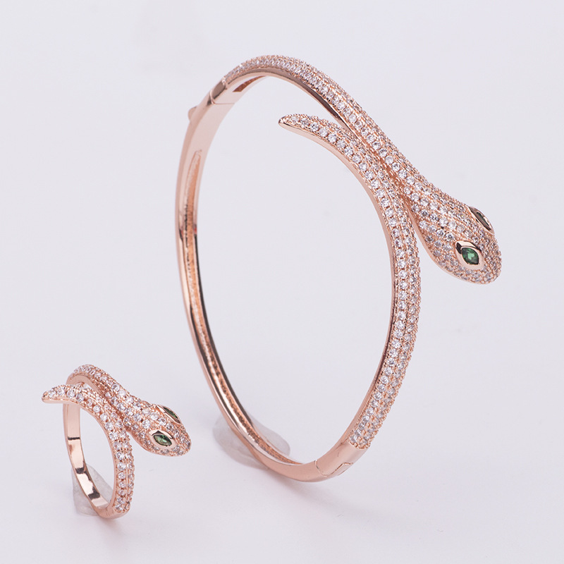 New Snake-Shaped Copper Gold-Plated Inlaid Dia Snake Head Bracelet for Women Personalized Fashion Ring
