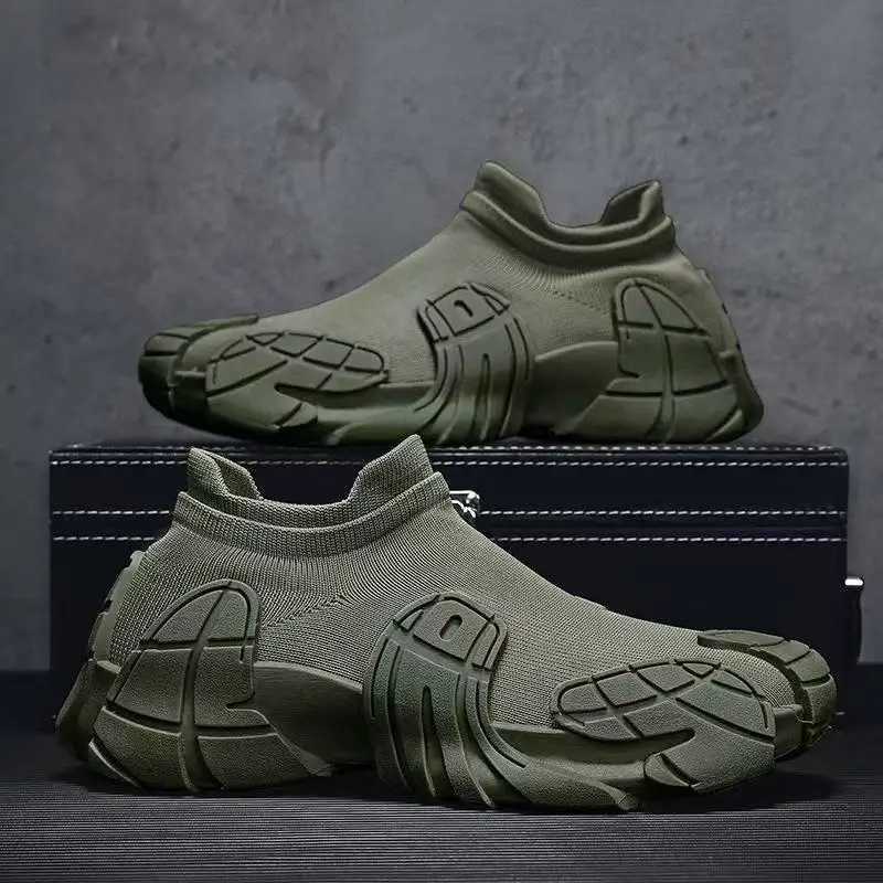 Men Sneakers Summer Leisure Beach Men Shoes High Quality Leather Sandals The Big Yards Mens Sandals Tennis Shoes Men Z250905