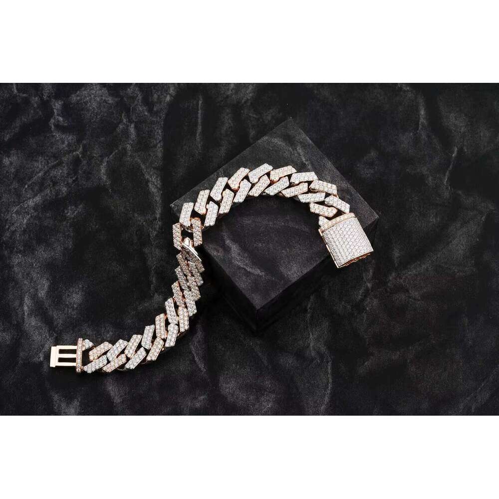 Two Row VVS Cuban Link Chain Bracelet New Design Iced Out Moissanite Jewelry Dia Main Stone for Gift From India