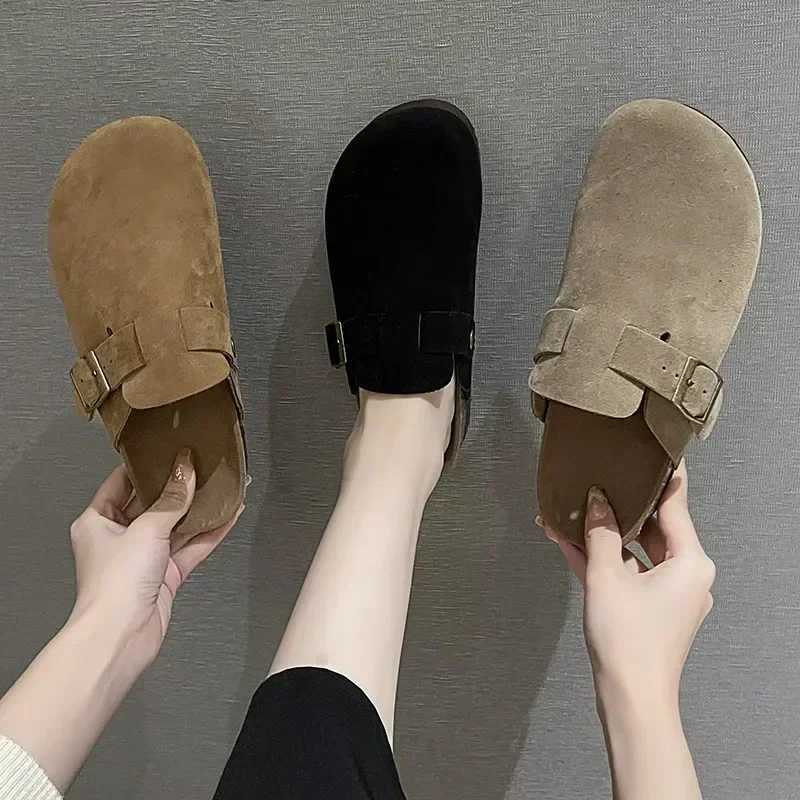 Womens Cork Clogs Shoes Flat Closed Toe Thick Soled Slippers for Women Outdoor Casual Womens Flat Slippers Zapatos De Mujer W250905