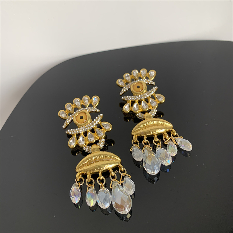 Luxury Brand Designer Jewelry European Vintage Eyes Tassel High End Earrings French Fashionable Devil's Eye Earrings Women's Accessories