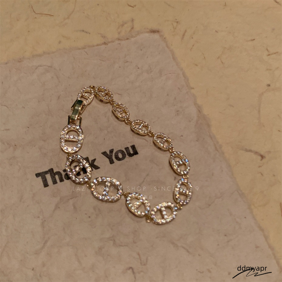 Gold Tone Linked ddmydec Oval Bracelet With Rhinestone Accents Trendy Daily Party Wear Gift For Her High Quality And Eye - Catching Jewelry ddmydec