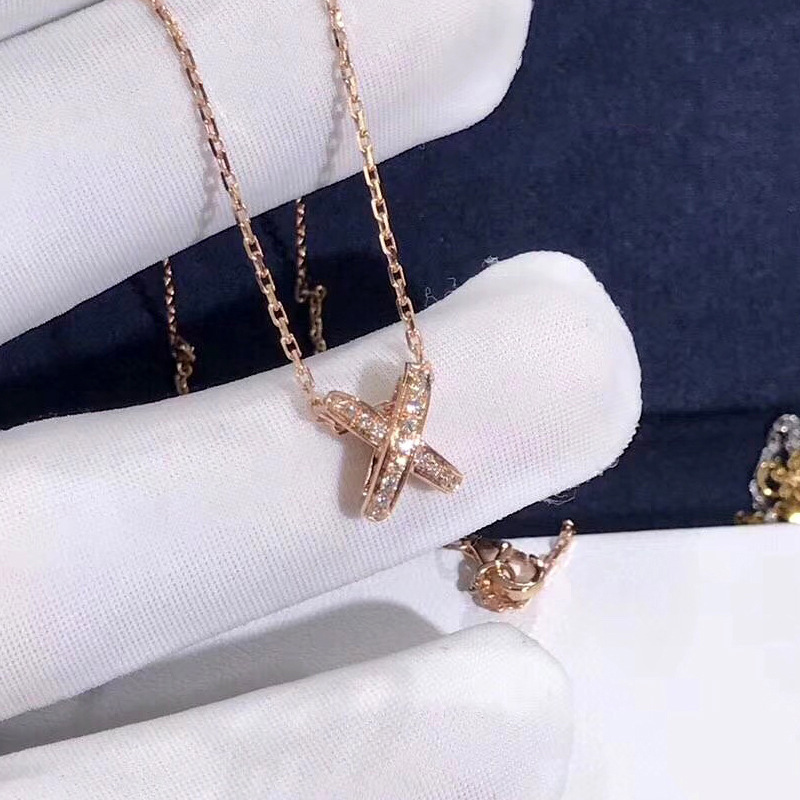 Singapore Chain Elegant Designer Fashion Popular Cross X Fate Necklace For Women Clavicle Chain 18k Gold Plated Rose Gold White Gold Gift