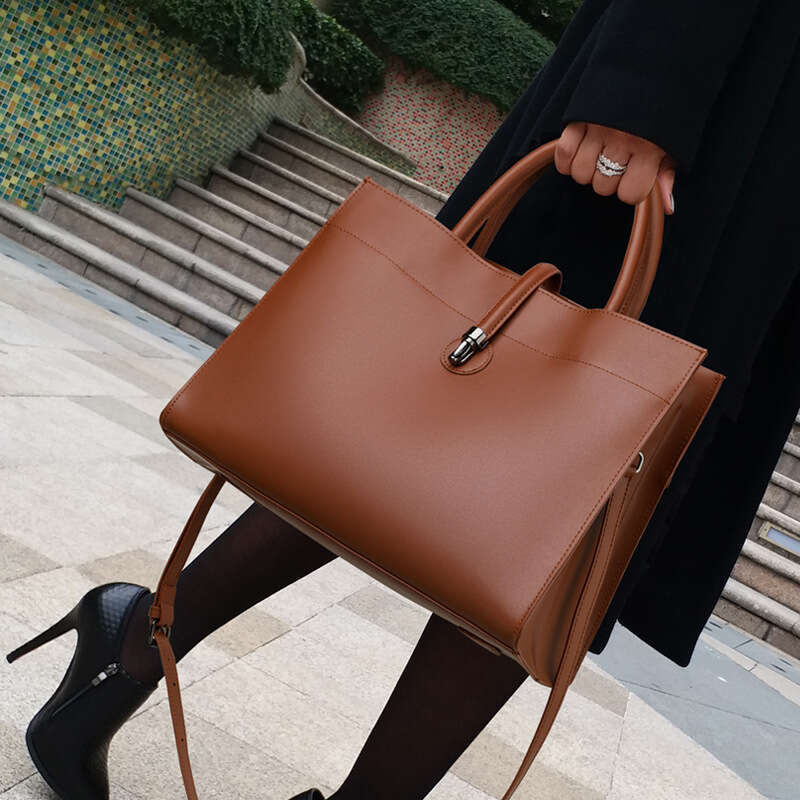 CC Catwoman Luxury Genuine Leather Women's 2025 New Tote Bag Large Capacity