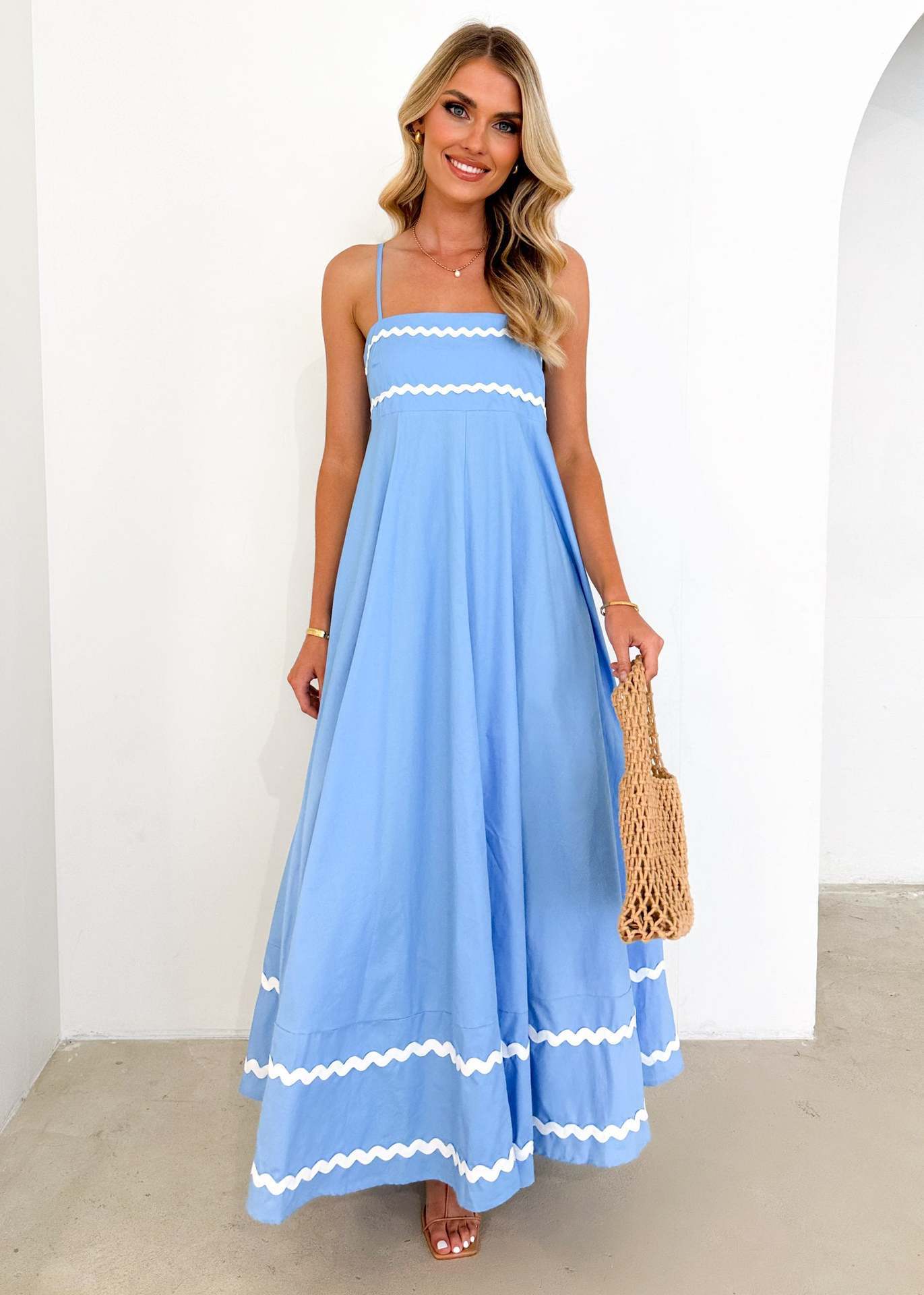 2024 Summer Strap Low Square Neck Layered Flowy Beach Vacation Party Long Dress