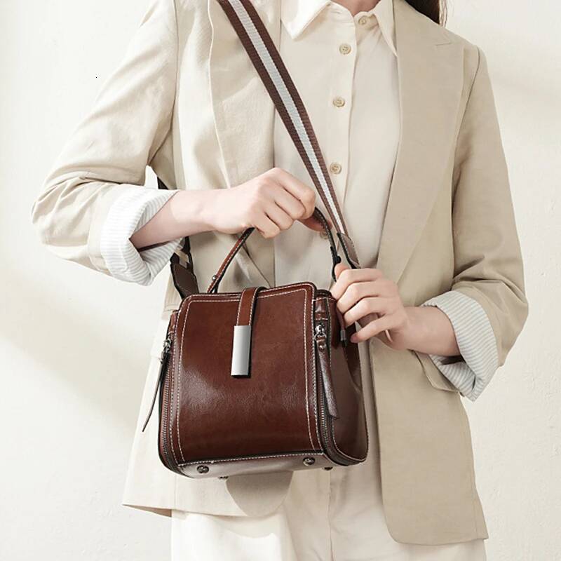 Toptrends Vintage Cow Genuine Leather Small Shoulder Crossbody Bags For Women 2025 Designer Bucket Ladies Handbags