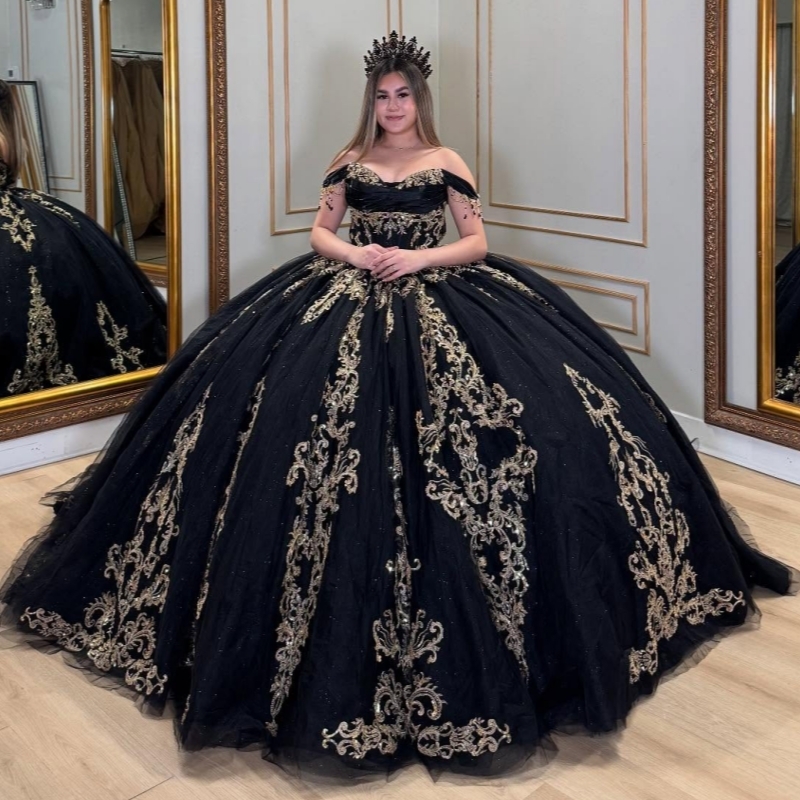 Black Shiny Quinceanera Dresses Off Shoulder Ball Gown Sweet 16 Dress Applique Lace Beading Crystal Bow Tull Birthday Party Vestidos 15 De Anos