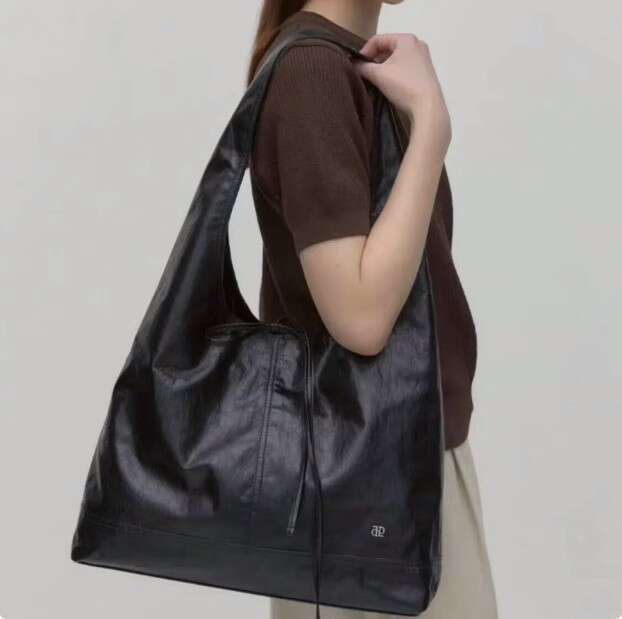 Korean Niche New Depound Tote Bowknot Large Capacity Underarm French Commuting Makeup Bag for Women