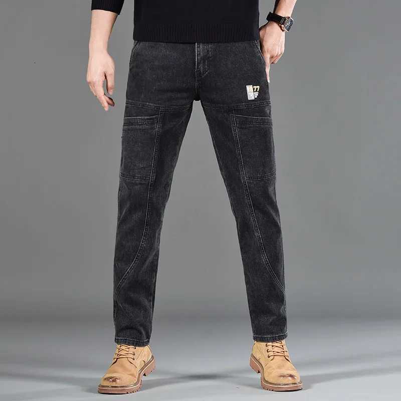 2025 New Style Jeans Mens Slim Fit Korean Style Comfortable Straight Leg Elastic Gray Mid Waist Pants Mens Casual Denim Pants W250905