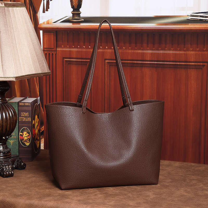 Niche Design Tote Large Capacity Soft Leather Women's Shoulder Underarm High-end Mother-daughter Commuter Bag Trendy
