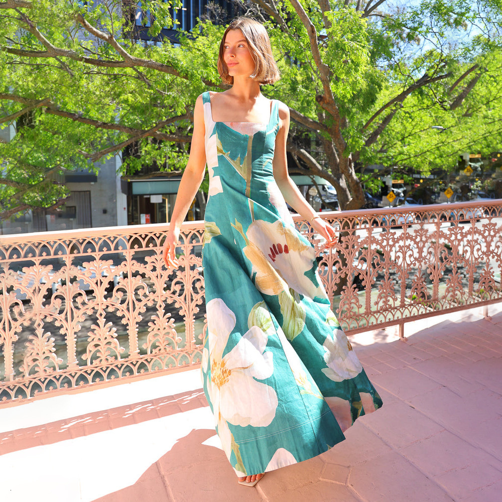 2025 Summer New French Style Long Dress Printed Strap Slimming Dress for Women