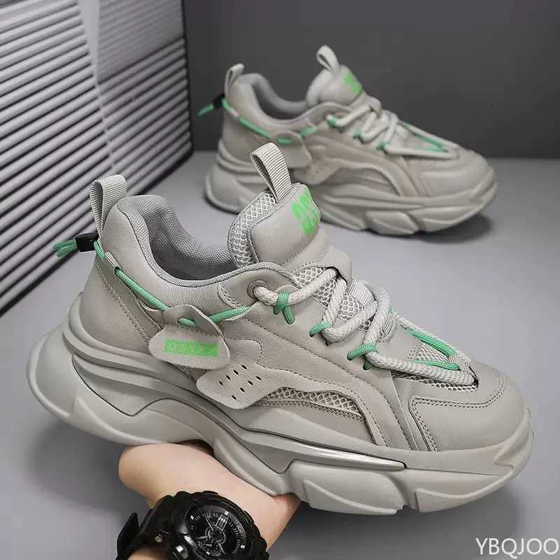 Fashionable Versatile Mens Shoes Breathable Thick Soled Casual Comfortable Outdoor Running Shoes New Men Soft Soles Sneakers Z250905