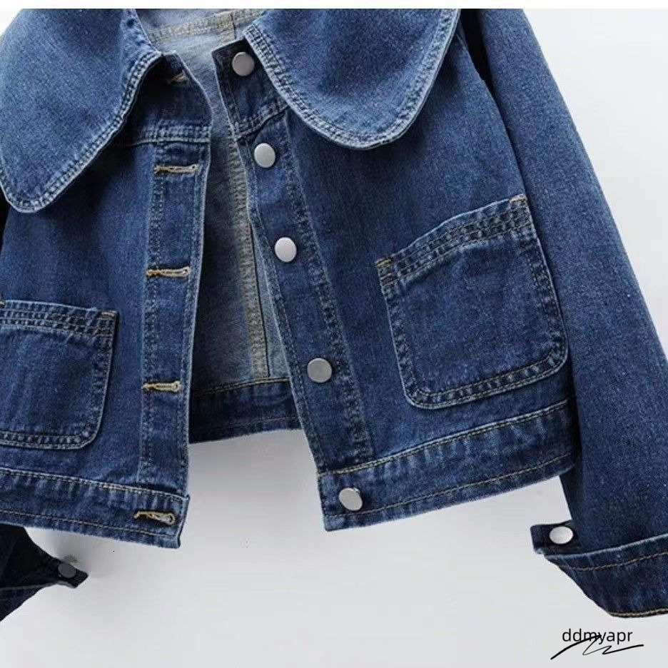 2025 Early Autumn New Women's ddmyday Vintage High-End Doll-Collar Short Denim Jacket Stylish Youthful Top