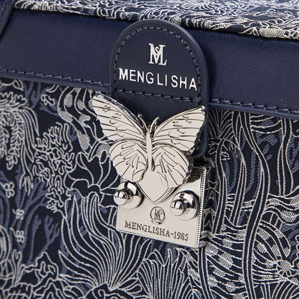 2025 Autumn Winter New Women's Niche High-end Handheld Box Commuting Simple Versatile Shoulder Crossbody Bag