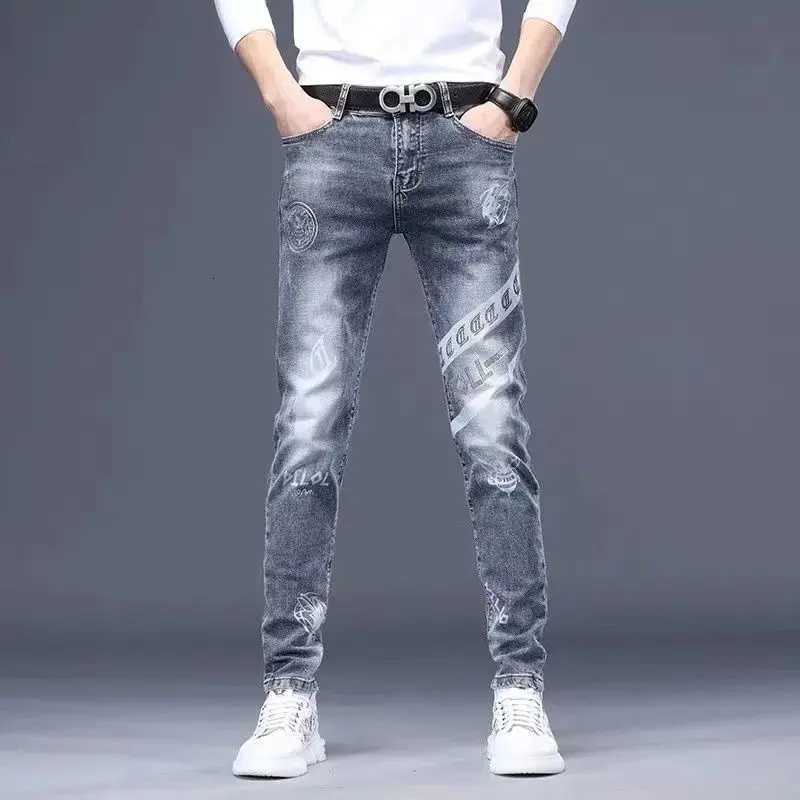 New Spring Autumn Washed Designer Clothes Boyfriend Black FASHION Korean Vintage Cargo Slim Stretch Embroidery Jeans Trousers W250905
