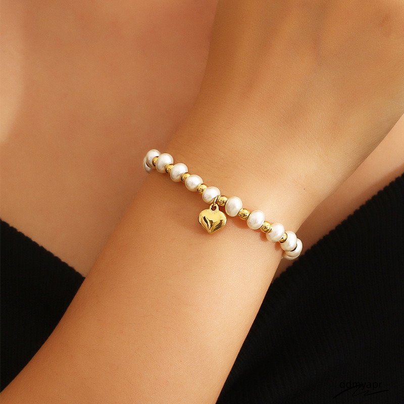 Korean Creative ddmyday Fashion Sweet Minority Design Personalized Love Pearl Bracelet Casual Women Steel Jewelry 250710