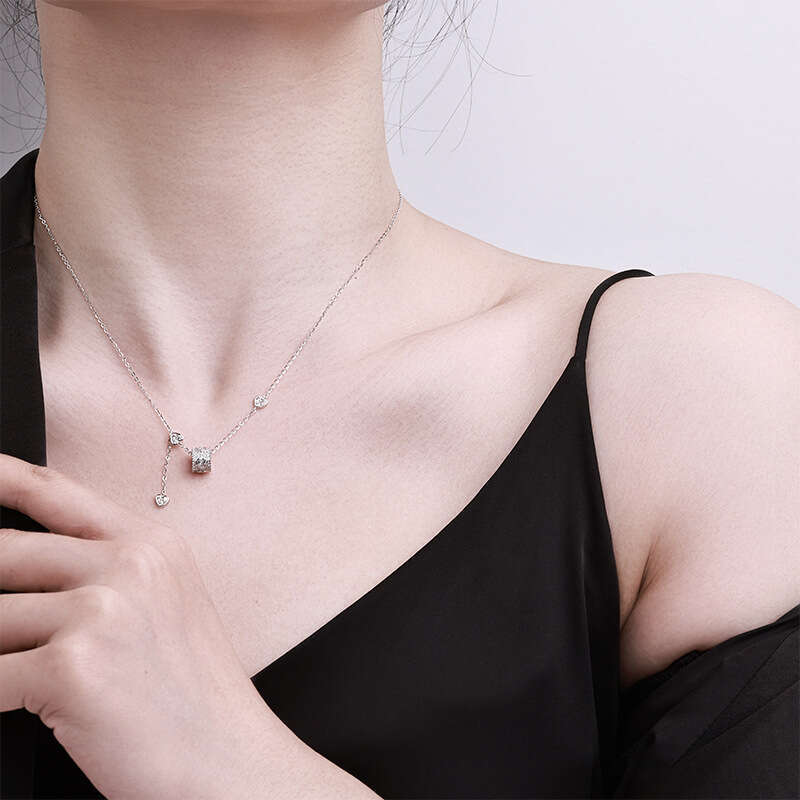 Niche Light High-End Feel Pure Sier Necklace Versatile Clavicle Chain Design Non-Fading Choker