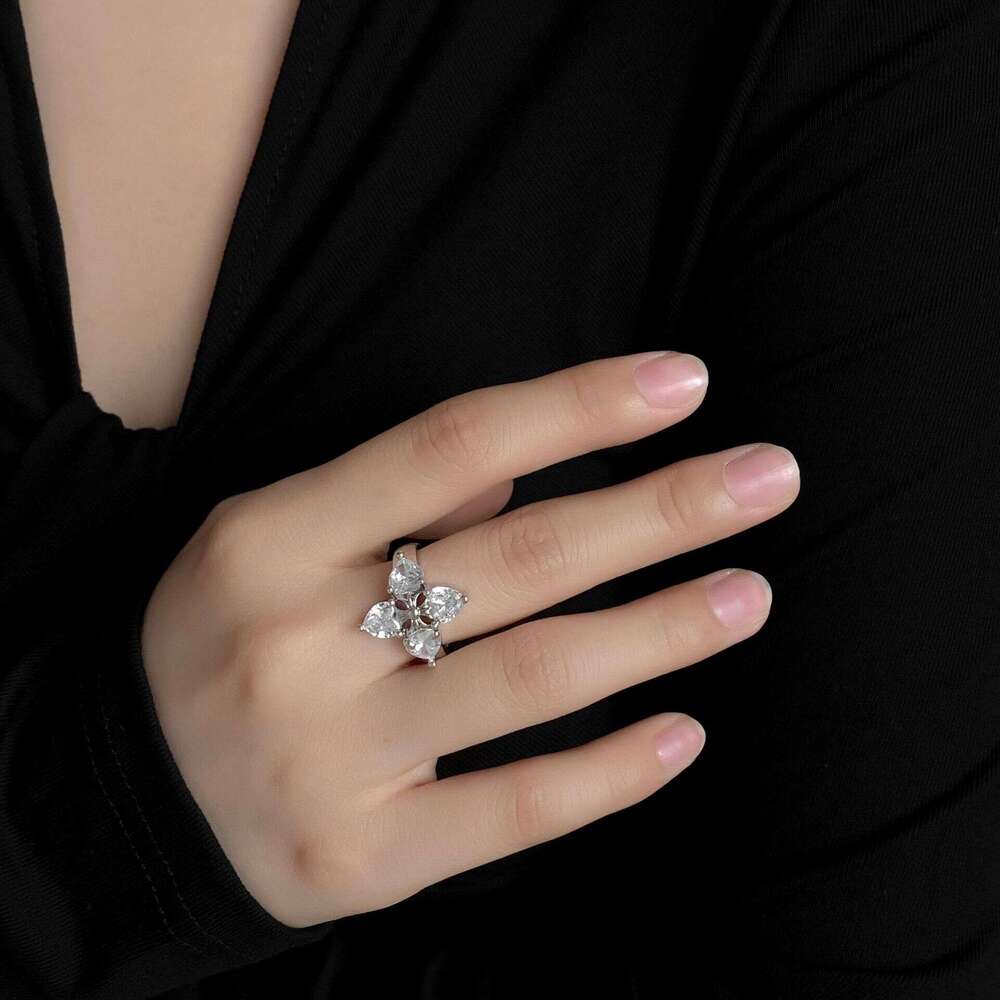 New Fashion Ring Cross High-end Minimalist Style Heavy Craft Super Shiny Personality Trendy Sweet Cool Flower