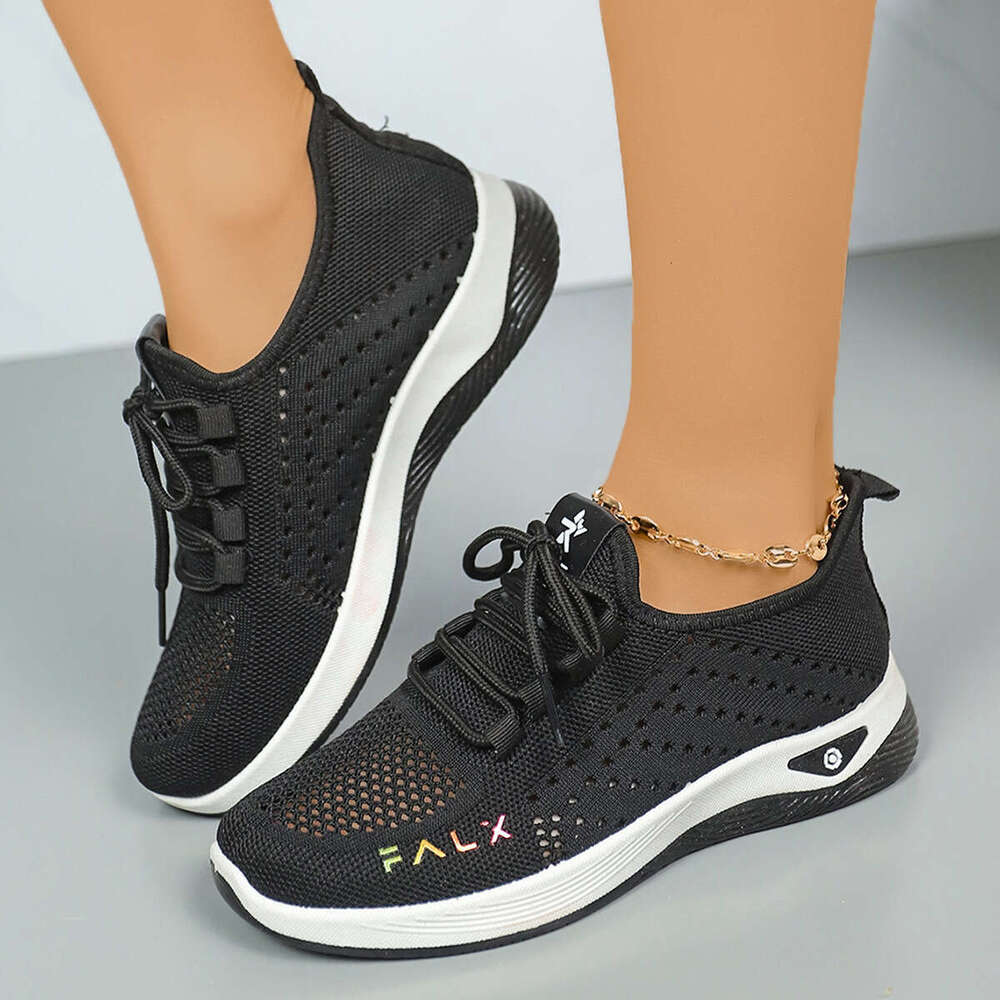 35-43 Large Size Women's Soft Sole Comfortable Summer New Designer Shoe Sports Flyknit Breathable Running Casual Shoes