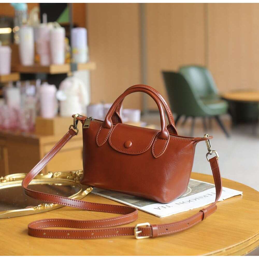 New Top Layer Vegetable Tanned Dumpling Versatile Women's Crossbody Small Bag Genuine Leather Handbag 77158