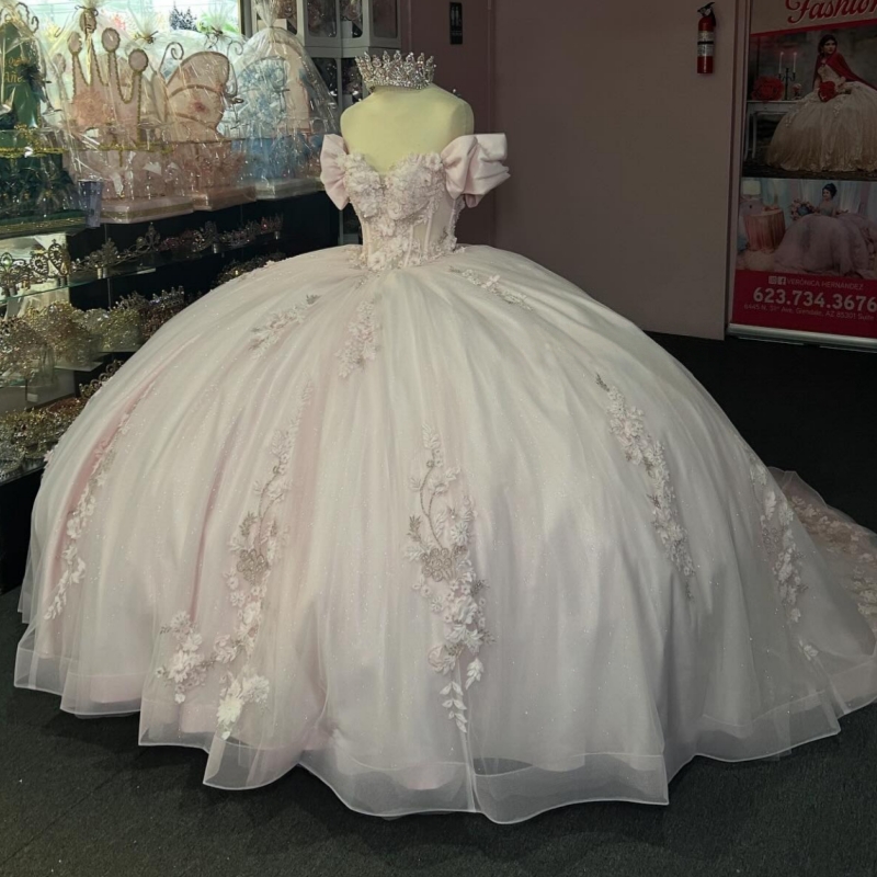 Light Pink Shiny Quinceanera Dresses Off Shoulder Ball Gown Sweet 16 Dress Applique Flower Tull Beads Birthday Party Vestidos 15 De Anos