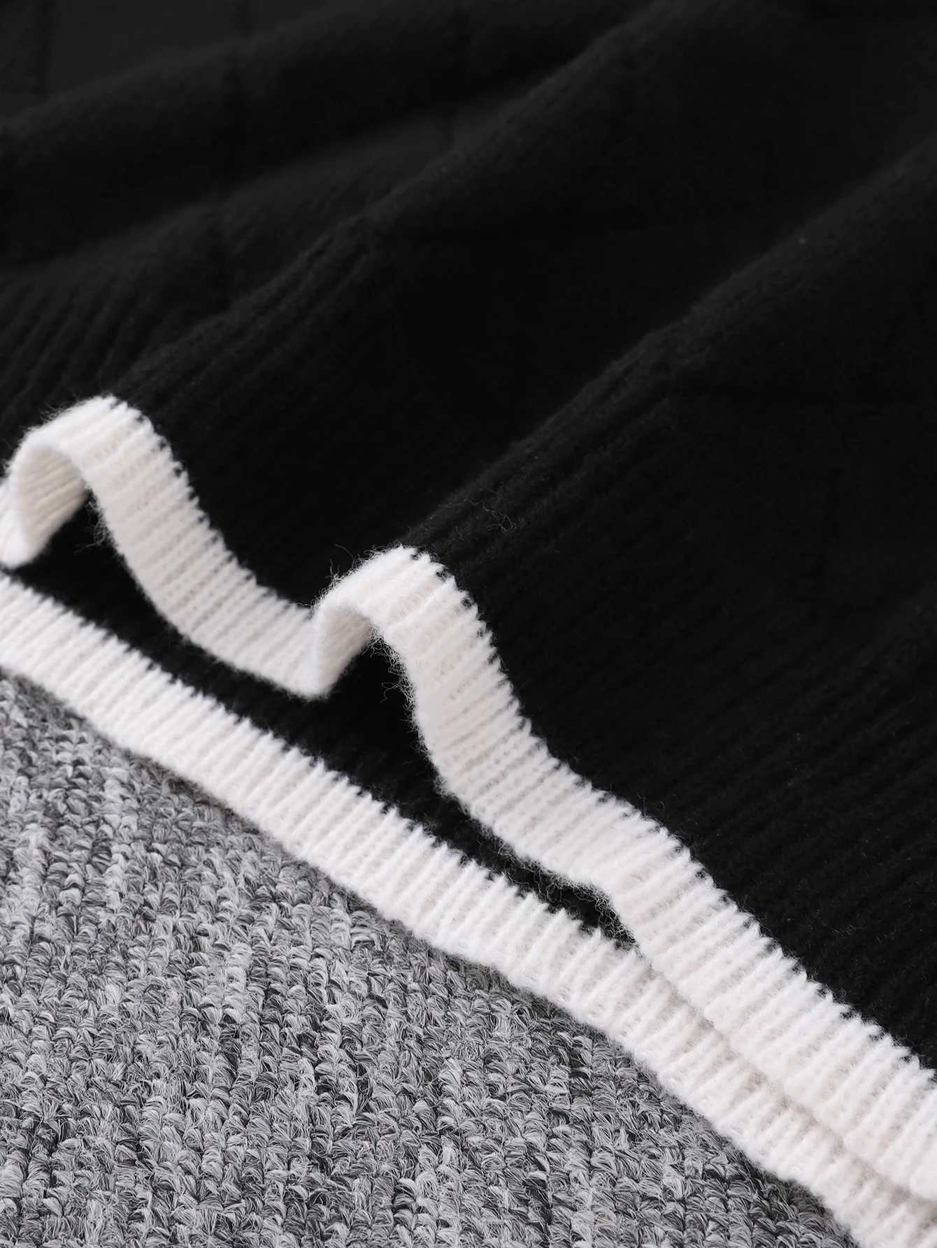 Contrast Color Plaid Pullover Sweater Casual Round Neck Contrast Color Knitted Mens Pullover Z250905