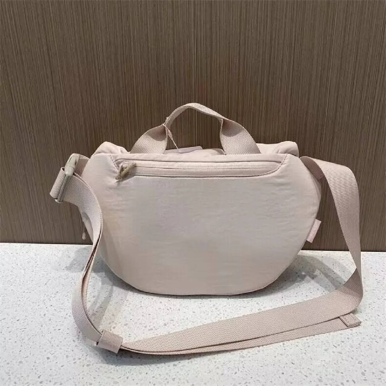 hot Magnetic sports crossbody women's new fiess cycling waist nylon bag, men's shoulder bag high-quality