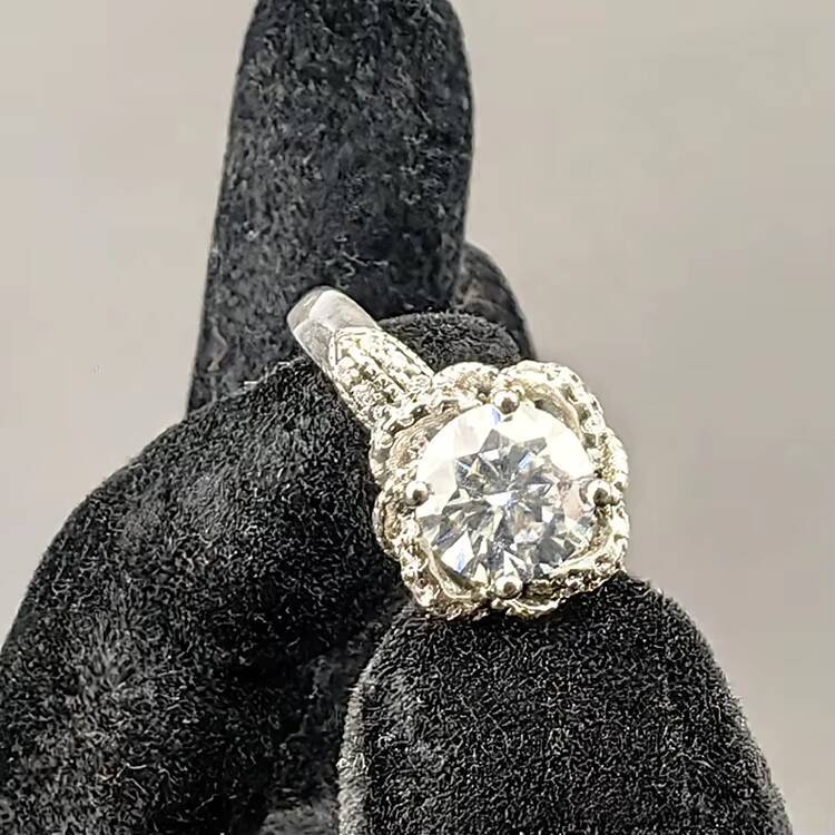 High Quality Classic GRA Design 925 Sterling Silver VVS Moissanite Halo Cluster Ring Womens Engagement Anniversary Jewelry