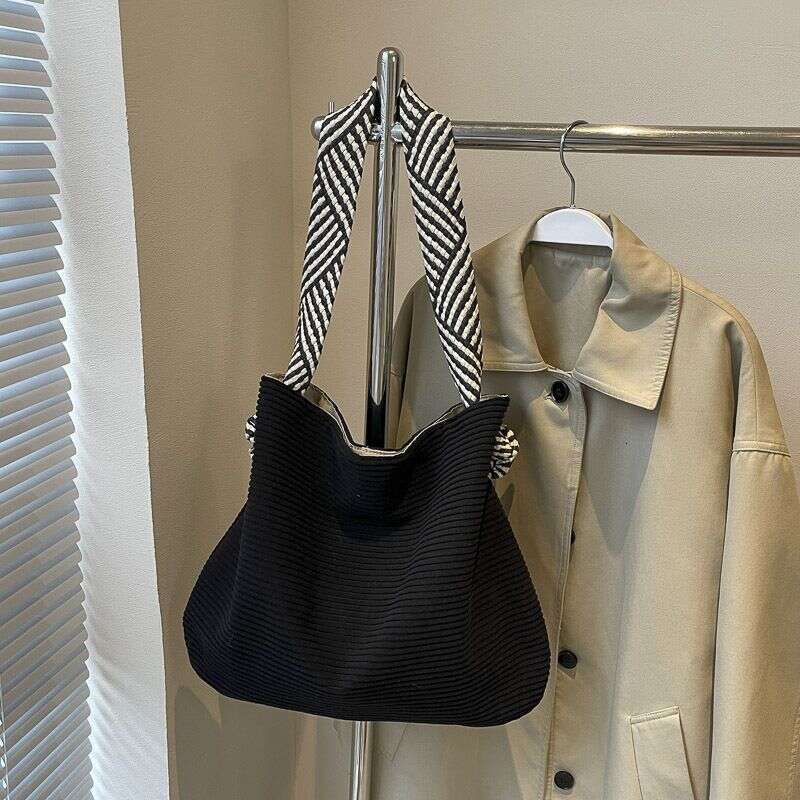 2024 New Bag Wo, High Capacity, High-End Feel, Large Tote, Office Handbag, Canvas Bag, Forest Style, Ins Style For